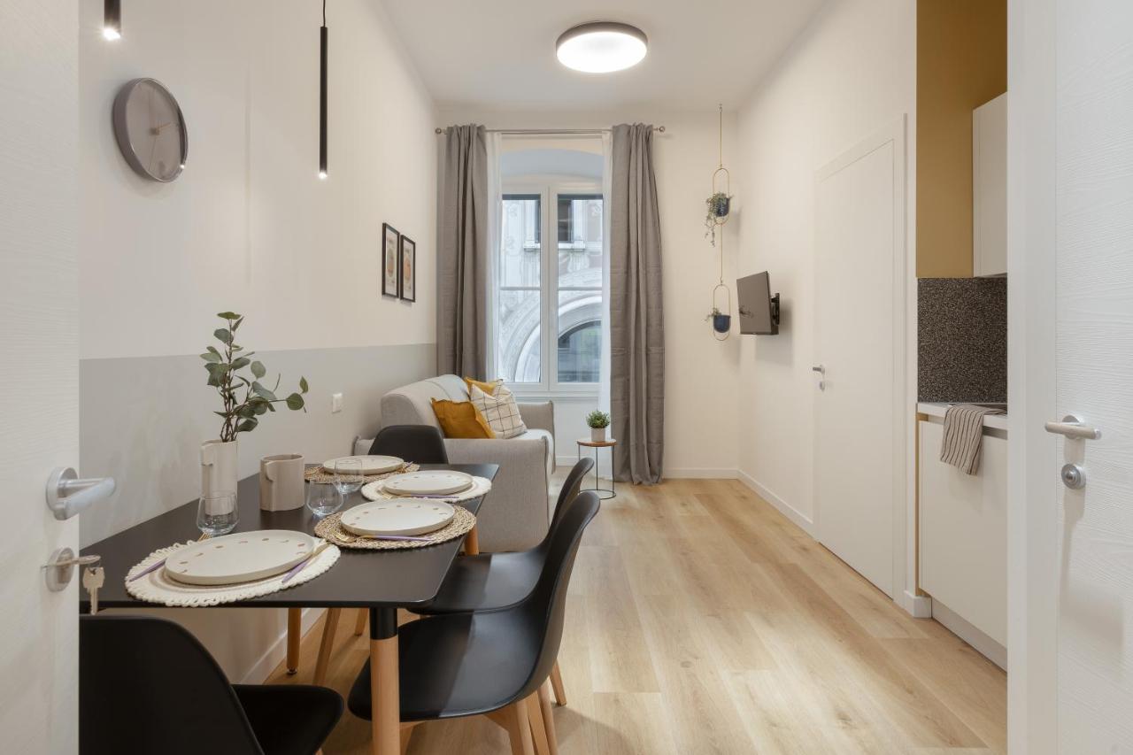Trieste Timeless 2-Bedrooms Flat Exteriör bild